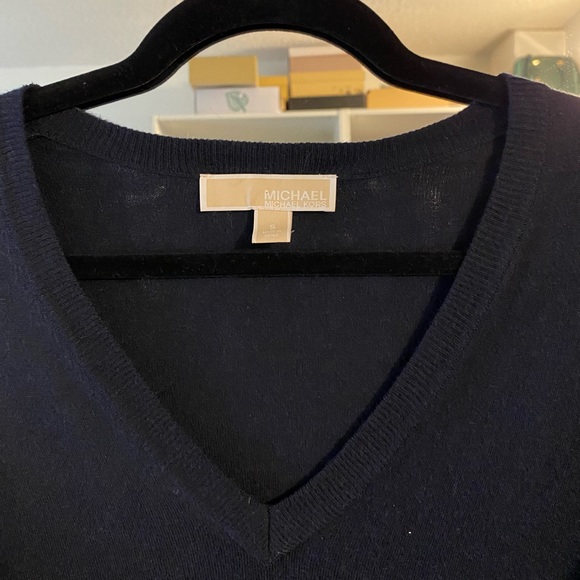 Michael kors sweater - Picture 2 of 4